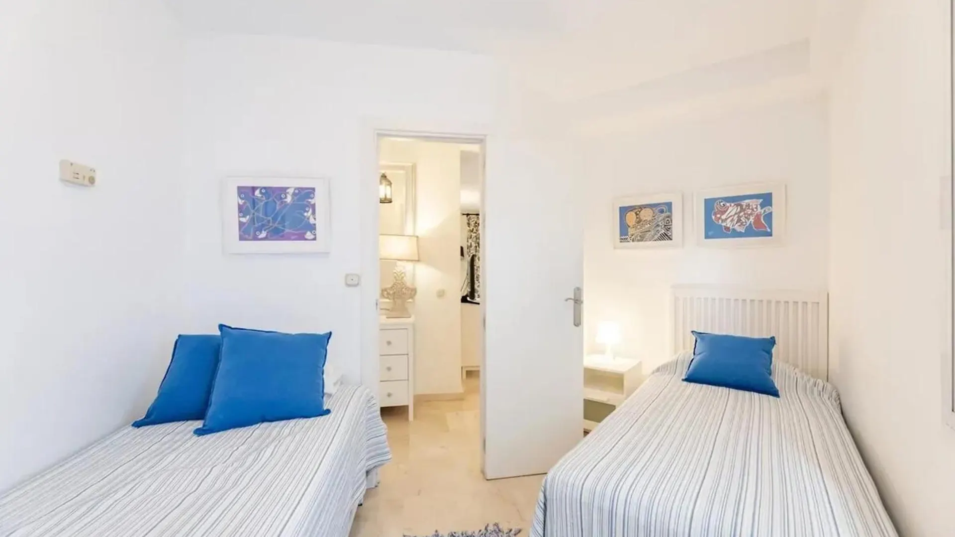 Modern Apartment In Marbella With Shared Pool